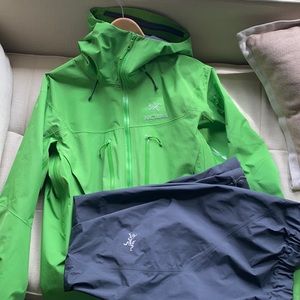 Arc’teryx alpha SV and beta SL pant